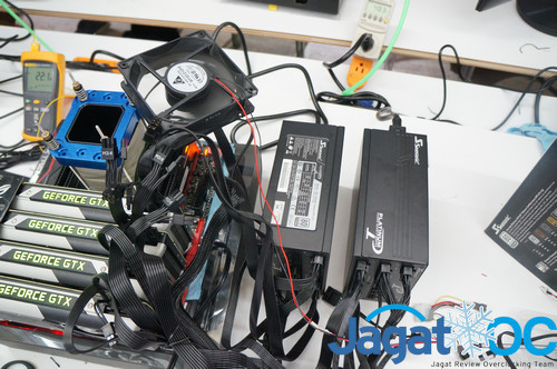 First Look: GeForce GTX 980 Ti 4-Way SLI Benchmark 4 DSC00882
