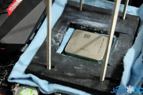 Extreme Overclocking: ASUS ROG Crossblade Ranger + AMD A10-7850K 1 DSCF4066s